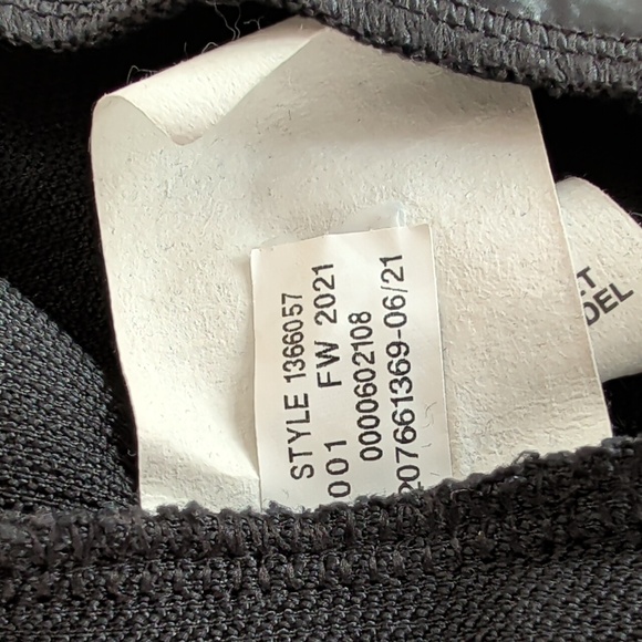 Under Armour Loose Mission Sherpa Fleece Full Zip Vert LARGE Black Zip Pockets - Picture 7 of 16